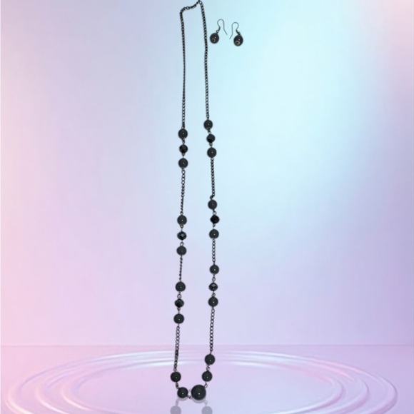 Gray/Black Women's Long Beaded Necklace and Single Bead Drop Earrings Set - Picture 1 of 9